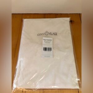 Coco Village Twin Fitted Sheet - Drap contour lit simple coquille d’œuf NWT